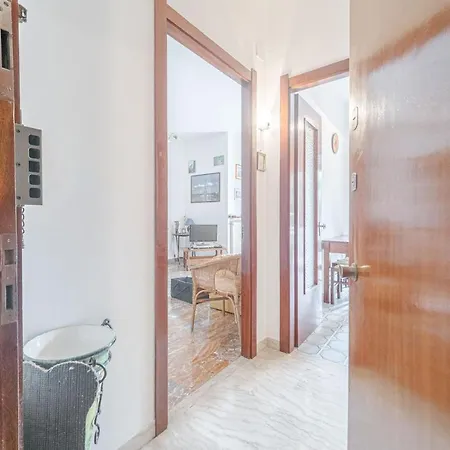 Bella Vista Vintage Flat